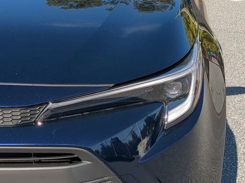 Used 2025 Toyota Corolla LE image 18