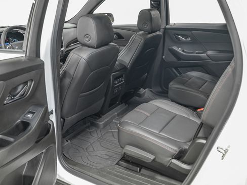 Used 2023 Chevrolet Traverse RS w/ LPO, Floor Liner Package image 27