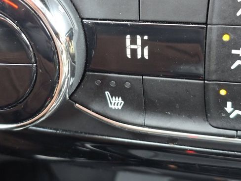 Used 2024 Chevrolet Trax RS w/ Sunroof Package image 5