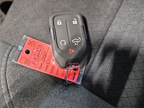 Used 2021 Chevrolet Silverado 1500 LT Trail Boss image 27