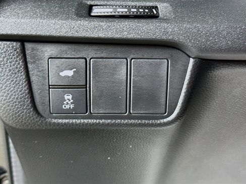 Used 2025 Honda CR-V Sport-L image 9