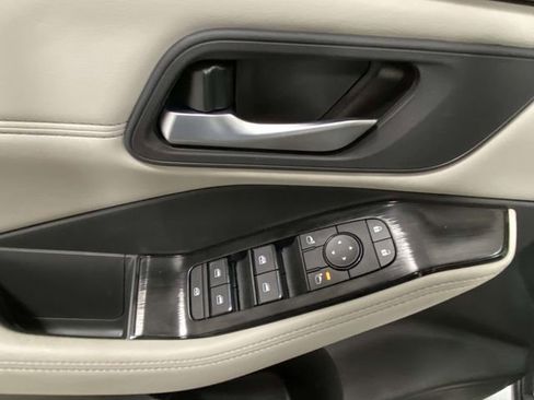 New 2026 Nissan Rogue SV FWD image 14