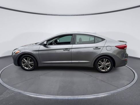 Used 2018 Hyundai Elantra SEL FWD image 2