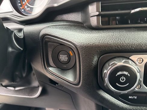 Certified 2024 Jeep Wrangler Unlimited Sport AWD/4WD image 15