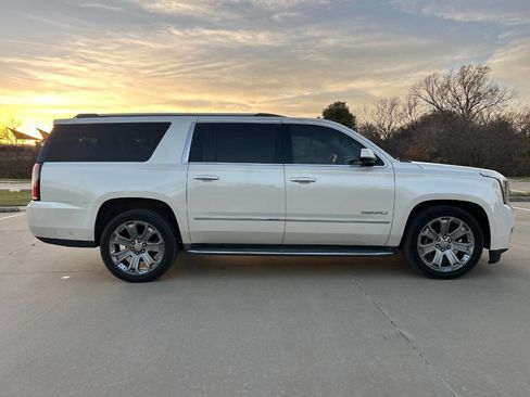 Used 2015 GMC Yukon XL Denali w/ Open Road Package image 5