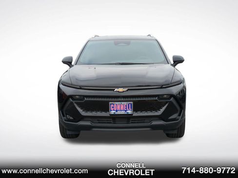 New 2026 Chevrolet Equinox EV LT AWD/4WD image 2