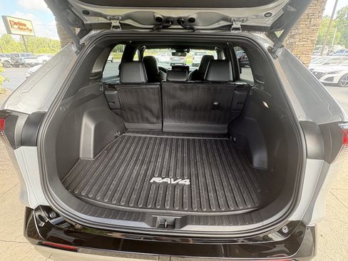 Used 2025 Toyota RAV4 XSE w/ Weather Package AWD/4WD image 30