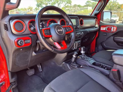 Used 2020 Jeep Wrangler Unlimited Sport S image 24