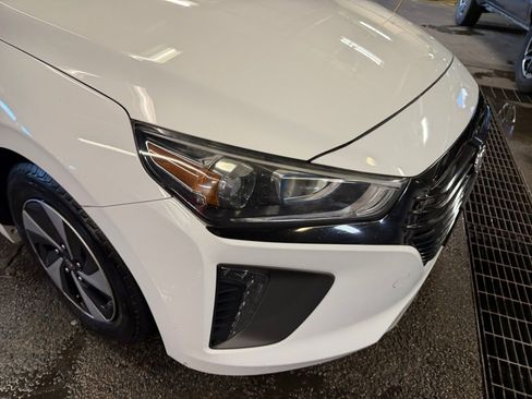 Used 2018 Hyundai Ioniq SEL image 28