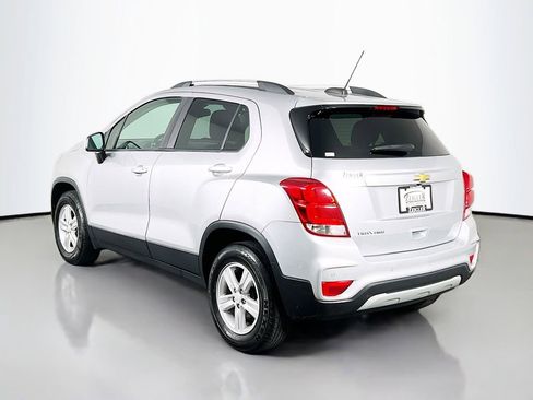 Used 2022 Chevrolet Trax LT w/ Driver Confidence Package AWD/4WD image 7