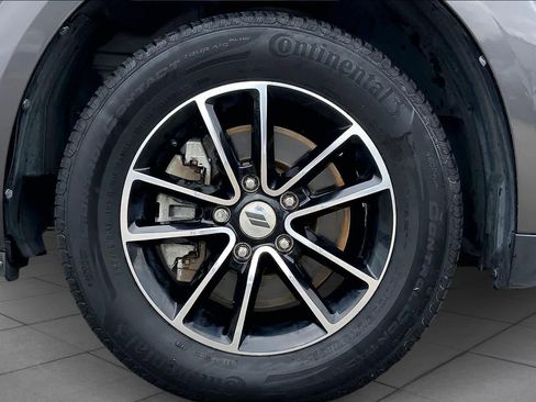 Used 2018 Dodge Journey SE w/ Popular Equipment Group image 10