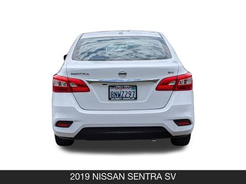 Used 2019 Nissan Sentra SV FWD image 9