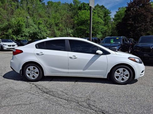 Used 2016 Kia Forte LX FWD image 7