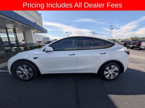 Used 2021 Tesla Model Y Long Range AWD/4WD image 4