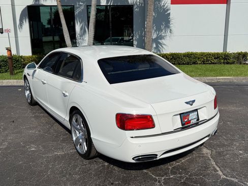 Used 2014 Bentley Flying Spur W12 AWD/4WD image 19