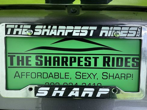 Used 2016 Toyota Camry XSE image 12