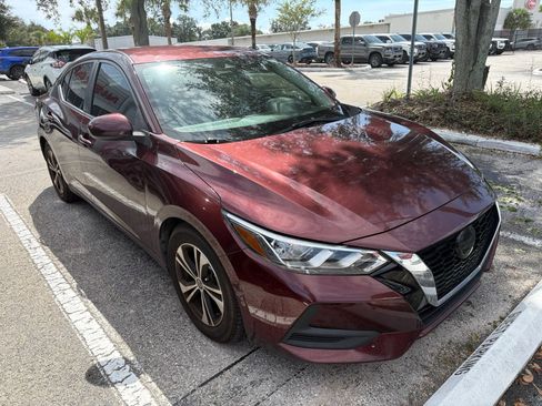 Used 2021 Nissan Sentra SV FWD image 3