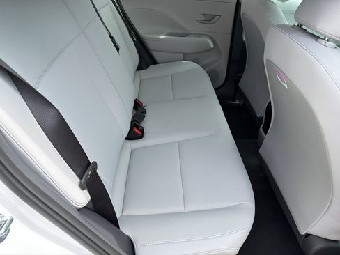 New 2026 Hyundai Kona SE FWD image 16