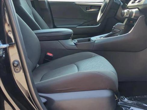 Used 2023 Toyota RAV4 XLE image 20