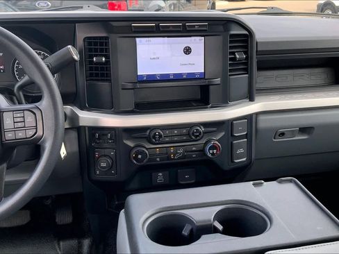 Certified 2023 Ford F250 XL w/ Snow Plow Prep Package image 6