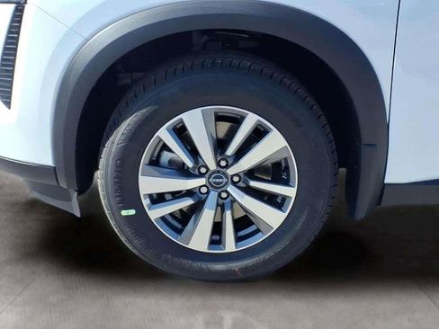 New 2026 Nissan Pathfinder SL FWD image 20