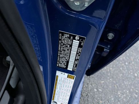 Used 2025 Toyota Prius LE image 29