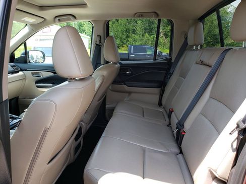 Used 2017 Honda Ridgeline RTL-E image 11