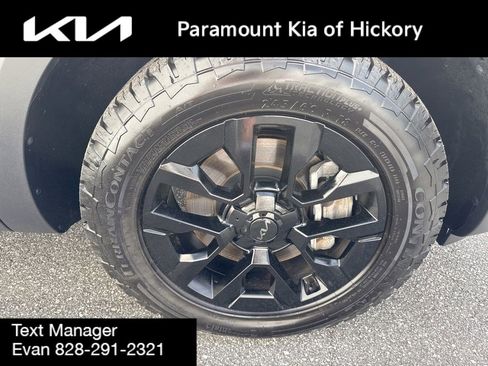 Used 2025 Kia Telluride SX Prestige X-Pro AWD/4WD image 9