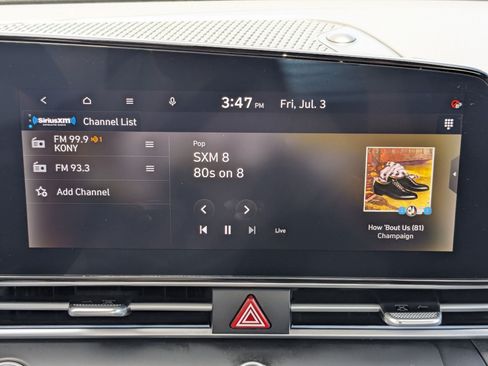Certified 2024 Hyundai Elantra SEL FWD image 24