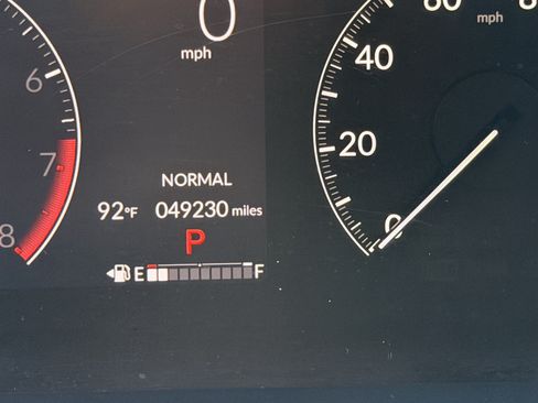 Used 2023 Honda HR-V LX image 21