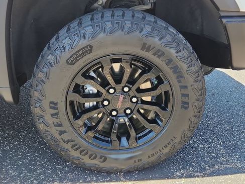 Certified 2023 GMC Sierra 1500 AT4X AWD/4WD image 7