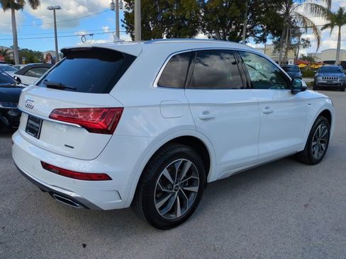 Used 2023 Audi Q5 2.0T Premium Plus w/ Premium Plus Package image 3