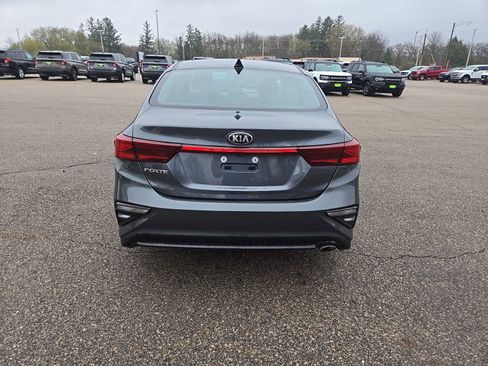 Used 2021 Kia Forte LXS image 4
