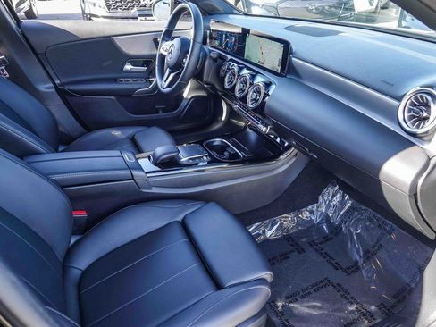 Certified 2022 Mercedes-Benz A 220 4MATIC image 16