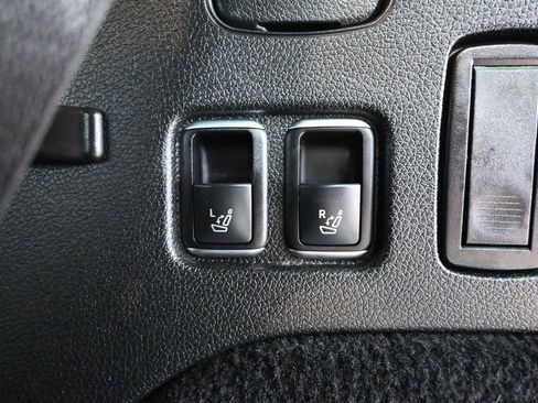 Used 2017 Mercedes-Benz GLS 550 4MATIC image 43