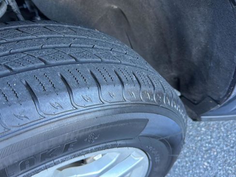 Used 2023 Chevrolet Tahoe LT image 37