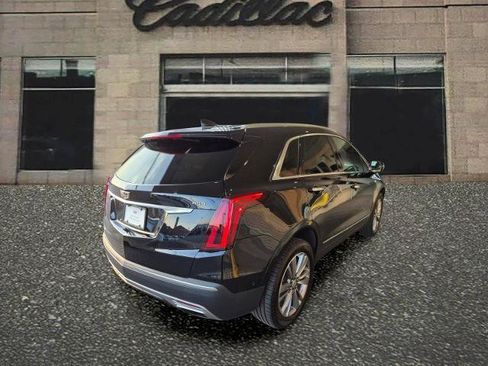 Used 2023 Cadillac XT5 Premium Luxury w/ Technology Package AWD/4WD image 5