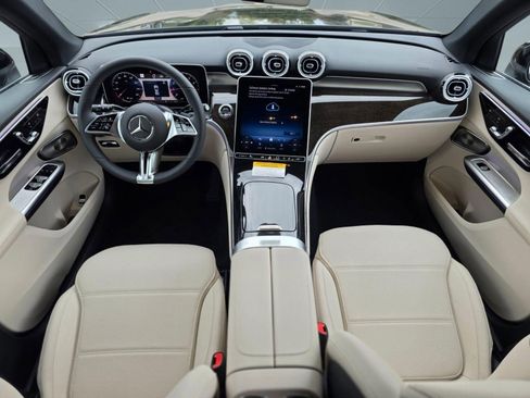 New 2026 Mercedes-Benz GLC 300 4MATIC image 13