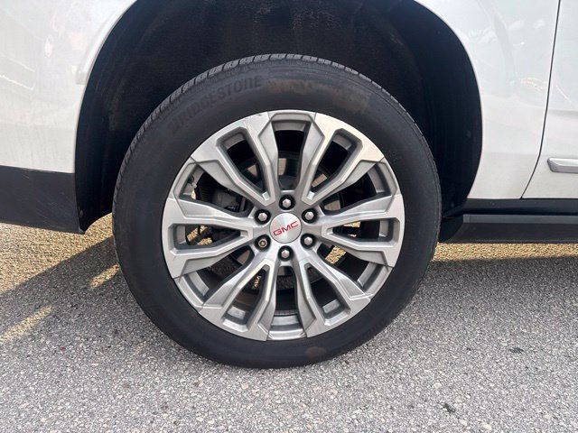 Used 2021 GMC Yukon XL Denali w/ Denali Ultimate Package AWD/4WD image 16