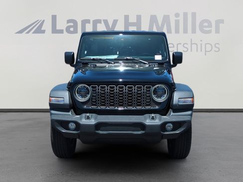 New 2025 Jeep Wrangler Sport S image 8