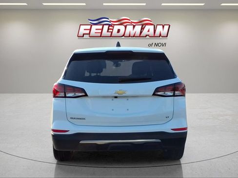 Used 2024 Chevrolet Equinox LT FWD image 4