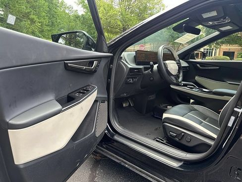Used 2025 Kia EV6 GT-Line RWD image 5