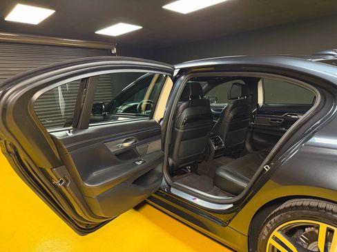 Used 2016 BMW 740i RWD image 16