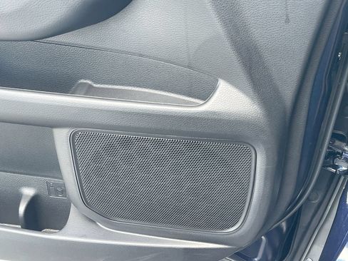 Used 2026 Toyota Sienna XSE FWD image 5