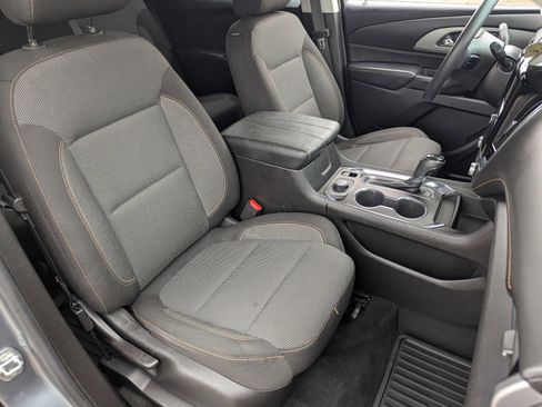 Certified 2018 Chevrolet Traverse LS image 11