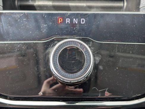 Used 2023 Jeep Grand Cherokee L Limited RWD image 24