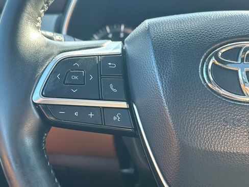 Used 2021 Toyota Highlander Platinum image 22