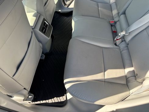 Used 2018 Acura RDX w/ Technology Package image 12