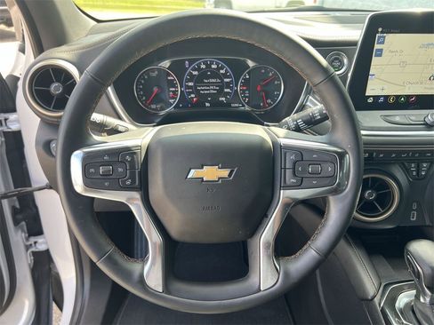 Used 2025 Chevrolet Blazer Premier w/ Driver Confidence II Package image 19