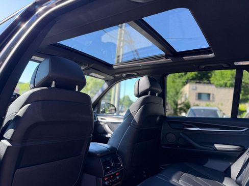 Used 2018 BMW X5 xDrive40e AWD/4WD image 18